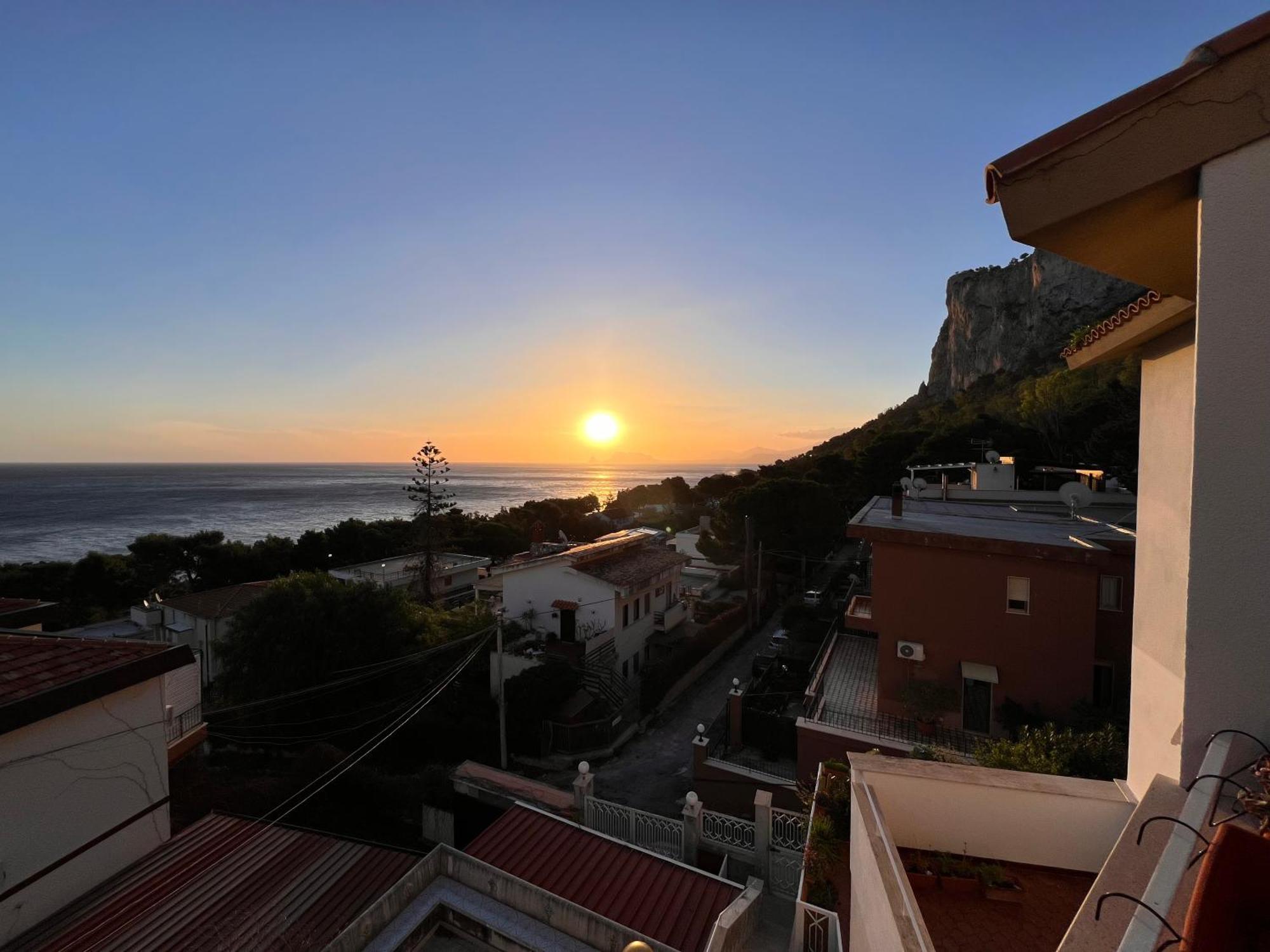 Villa Banksy Addaura Mondello Палермо Экстерьер фото